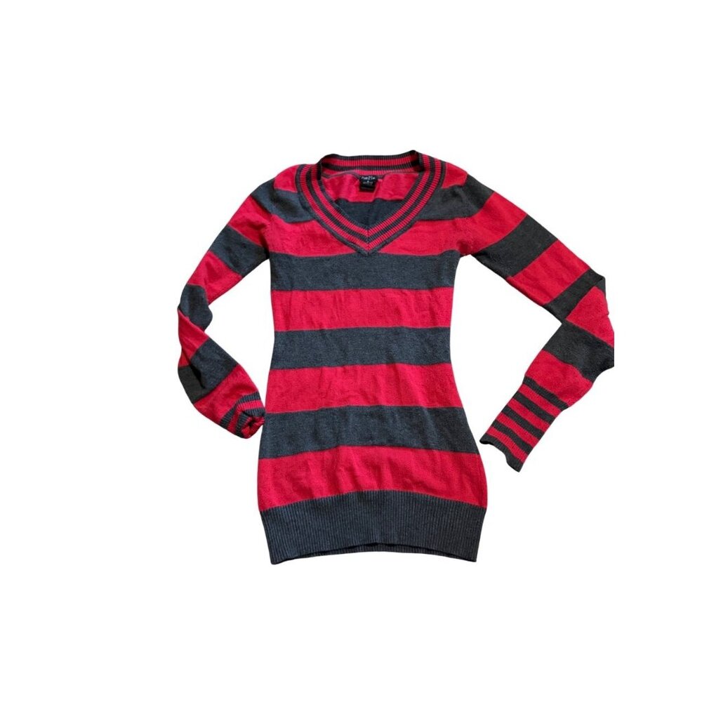 Rue 21 Long Sleeve (A3)